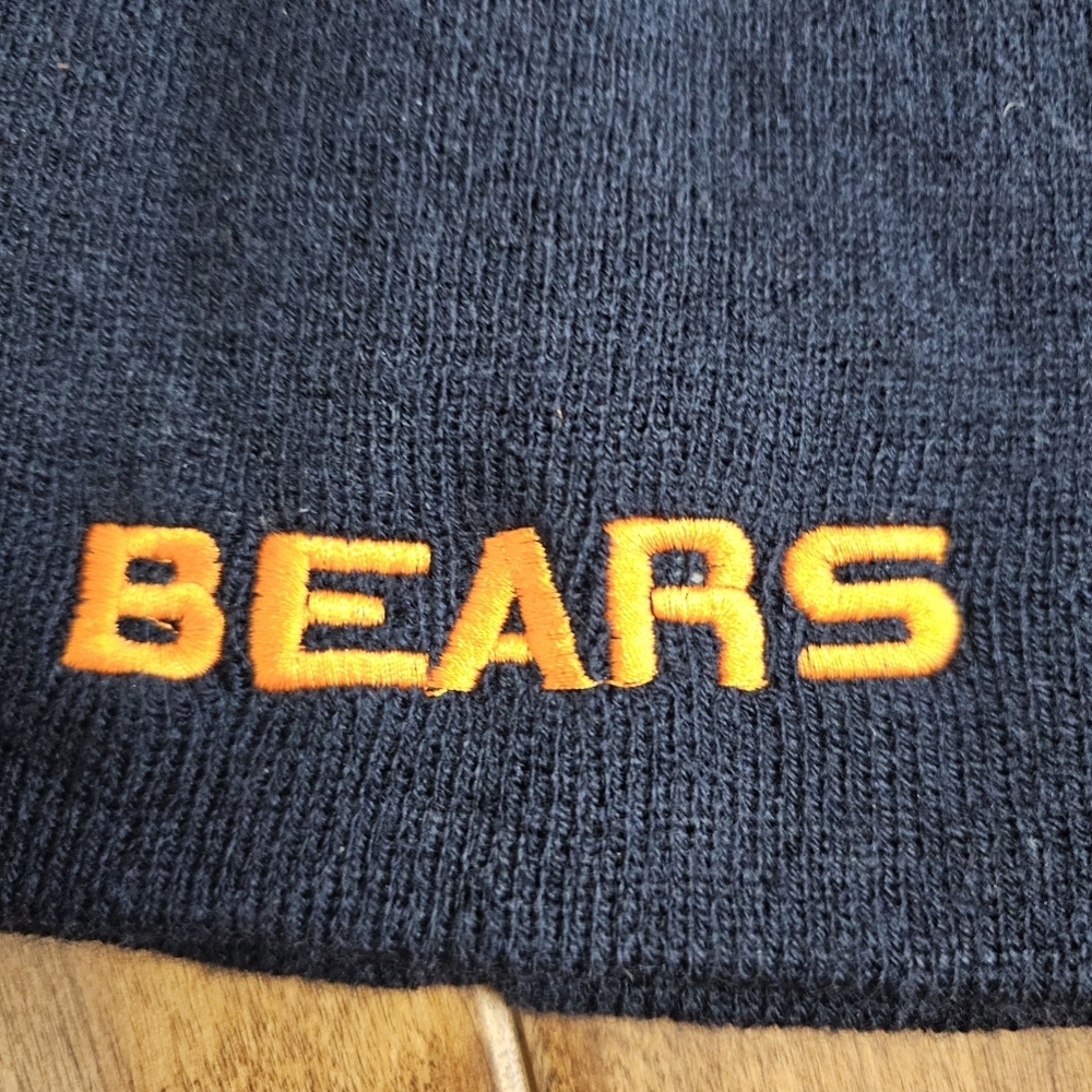 Chicago Bears football beanie - Picture 3 of 5